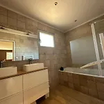 Maison Paisible Toute Equipee, Piscine Chauffee Villa Sallèles-dʼAude